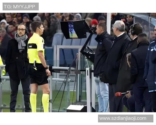 足球明星因伤躺床休养球迷心痛期待他早日复出再战绿茵场